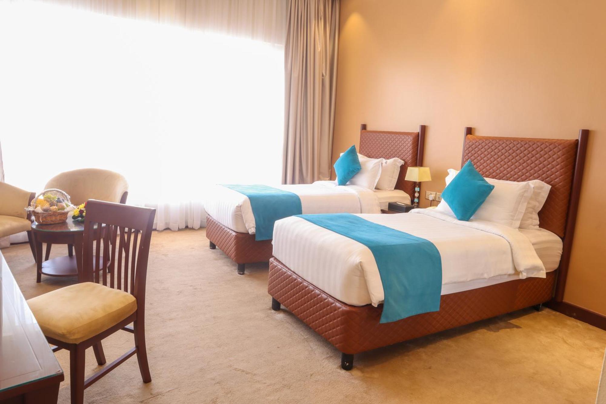Happy Days Hotel Манама Екстериор снимка